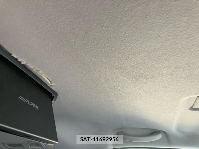 Nissan SERENA 2012-08 7021539-15