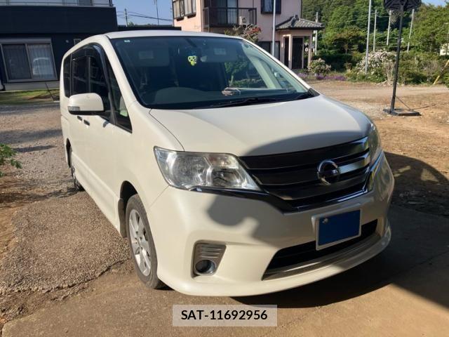 Nissan SERENA 2012-08 7021539-1