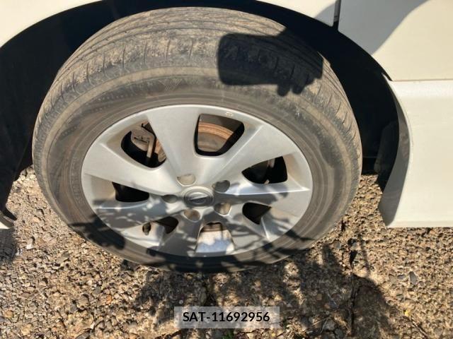 Nissan SERENA 2012-08 7021539-7