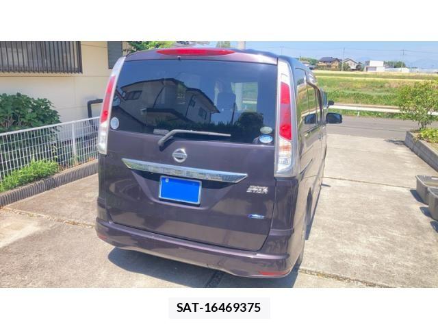 Nissan SERENA 2011-09 7021540-3