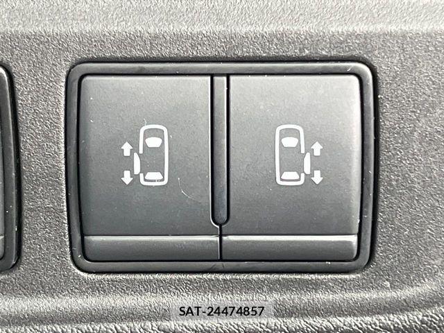Nissan SERENA 2022-09 7021511-5