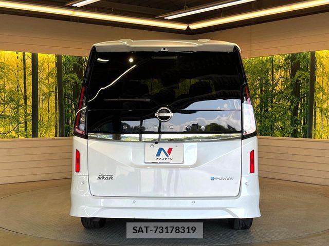 Nissan SERENA 2024-01 7021502-14