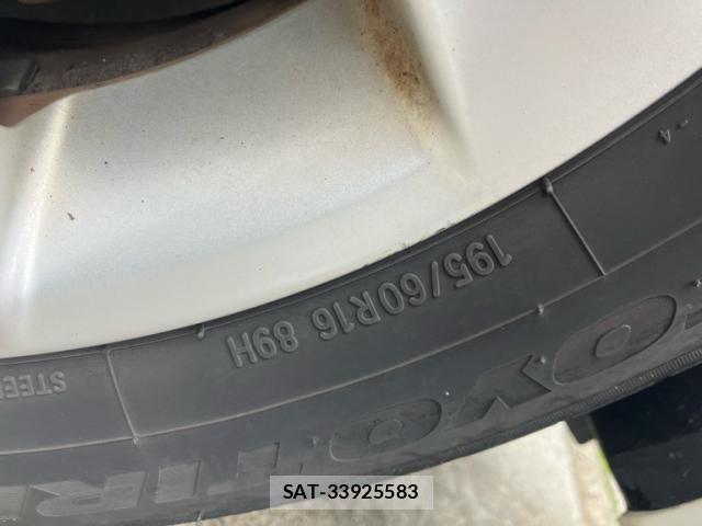 Nissan SERENA 2011-06 7060635-3
