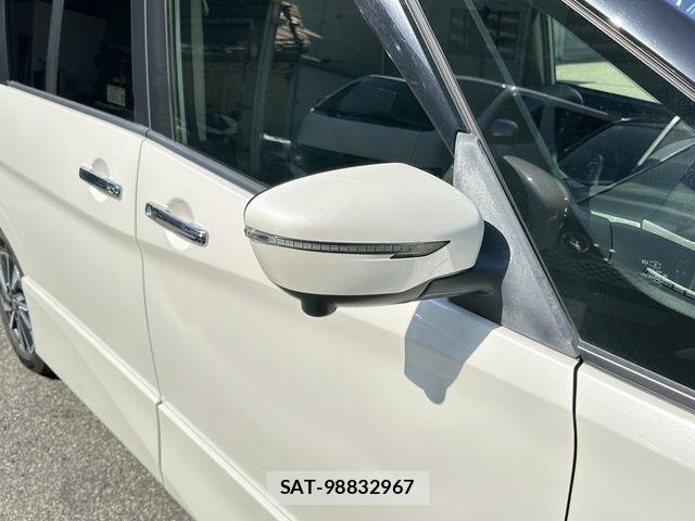 Nissan SERENA 2020-05 7060616-11