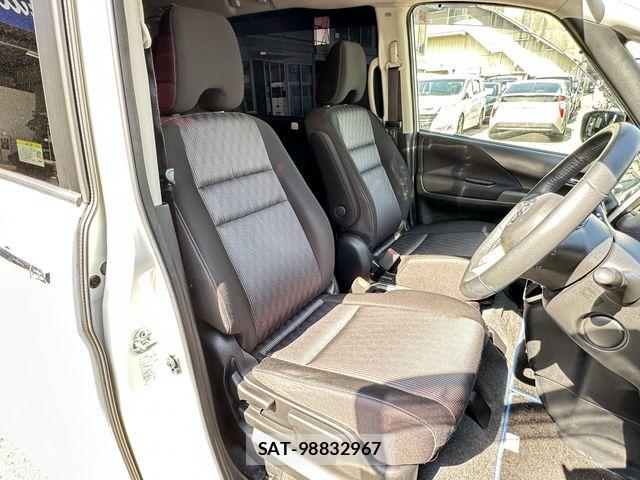 Nissan SERENA 2020-05 7060616-15