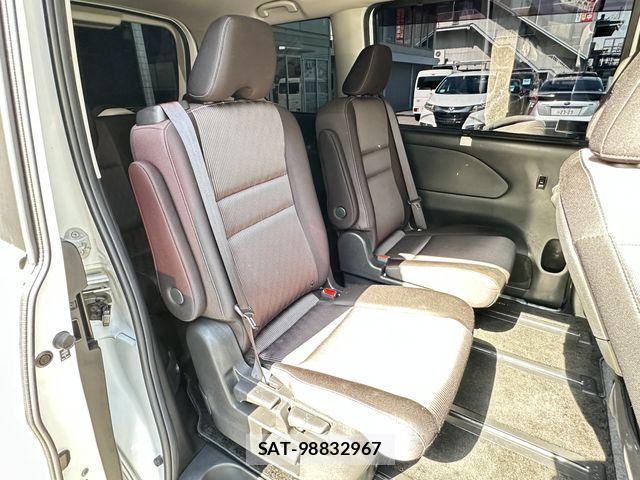 Nissan SERENA 2020-05 7060616-17