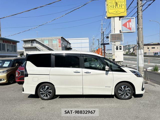 Nissan SERENA 2020-05 7060616-2