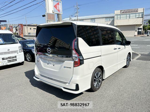 Nissan SERENA 2020-05 7060616-4