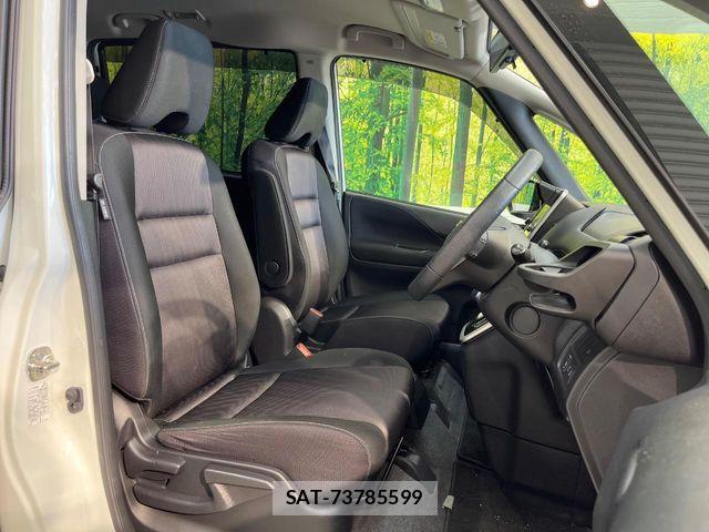 Nissan SERENA 2018-10 7060605-7