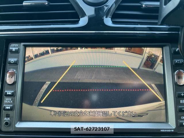 Nissan SERENA 2011-03 7060640-23