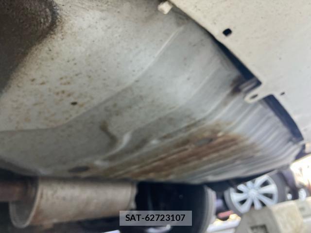 Nissan SERENA 2011-03 7060640-7