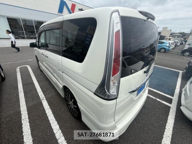 Nissan SERENA 2012-02 7060636-3