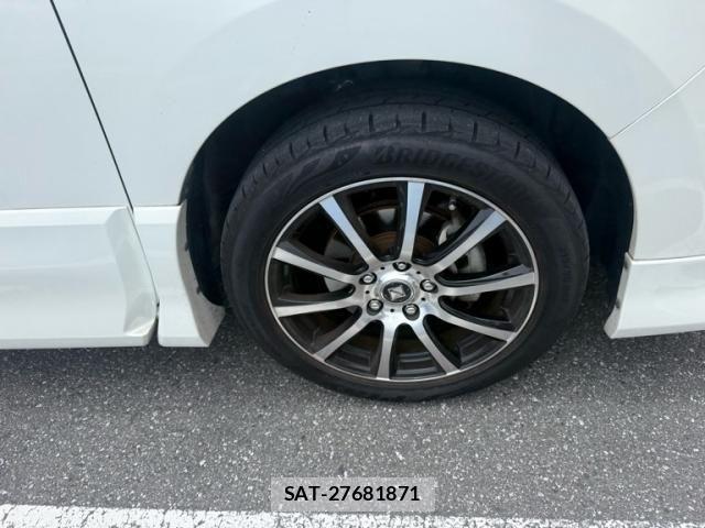 Nissan SERENA 2012-02 7060636-5