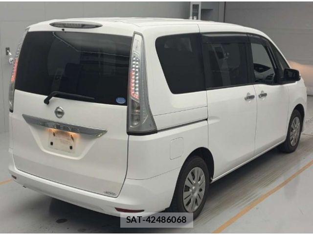 Nissan SERENA 2014-12 7060622-1