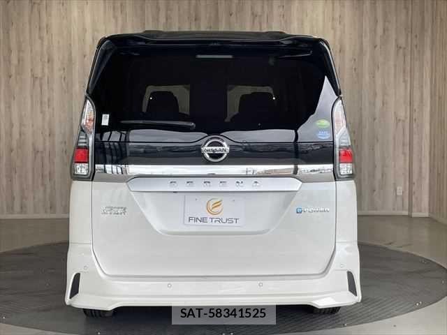 Nissan SERENA 2018-02 7060621-19
