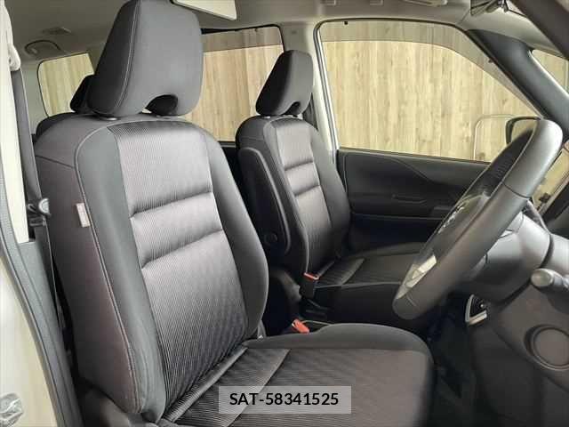 Nissan SERENA 2018-02 7060621-8