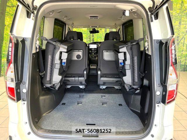 Nissan SERENA 2021-07 7060614-9