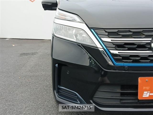 Nissan SERENA 2020-09 7060623-25