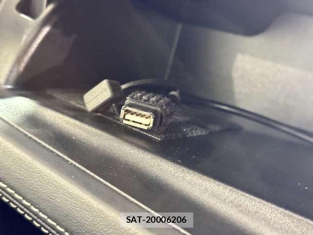 Nissan SERENA 2019-06 7060615-23