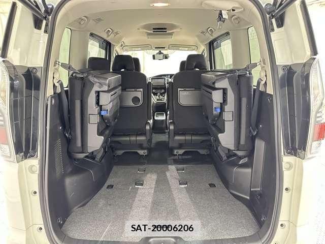 Nissan SERENA 2019-06 7060615-27