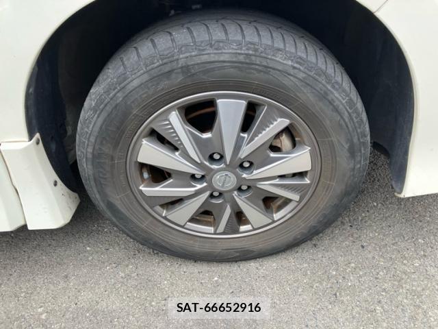 Nissan SERENA 2018-06 7060626-2