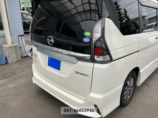 Nissan SERENA 2018-06 7060626-4