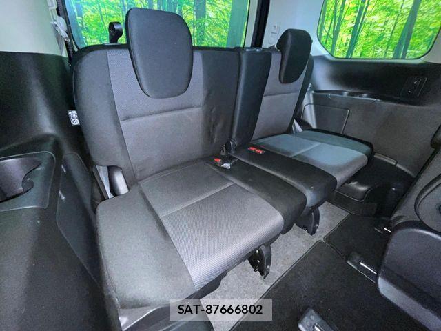 Nissan SERENA 2020-11 7060610-9