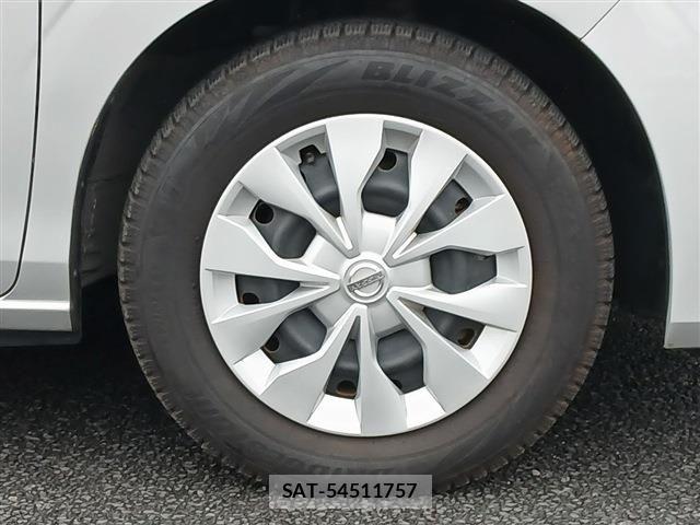 Nissan SERENA 2021-03 7060617-13