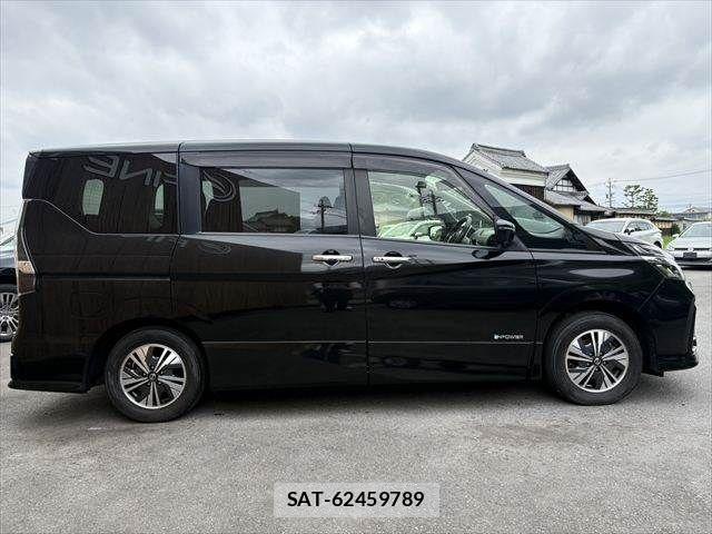 Nissan SERENA 2021-01 7060618-16