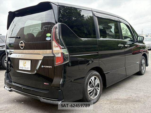 Nissan SERENA 2021-01 7060618-17