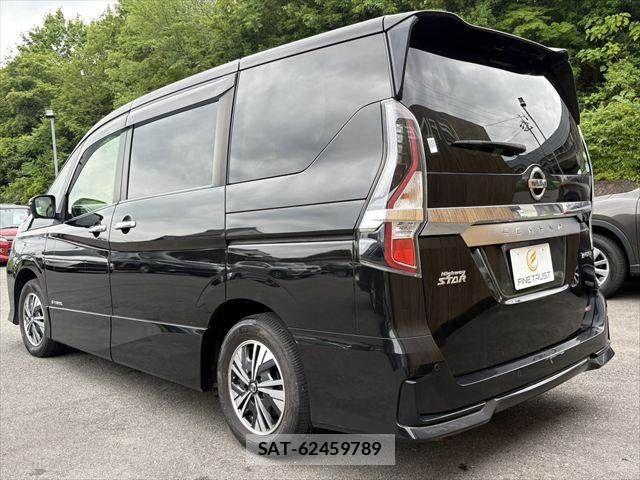 Nissan SERENA 2021-01 7060618-19