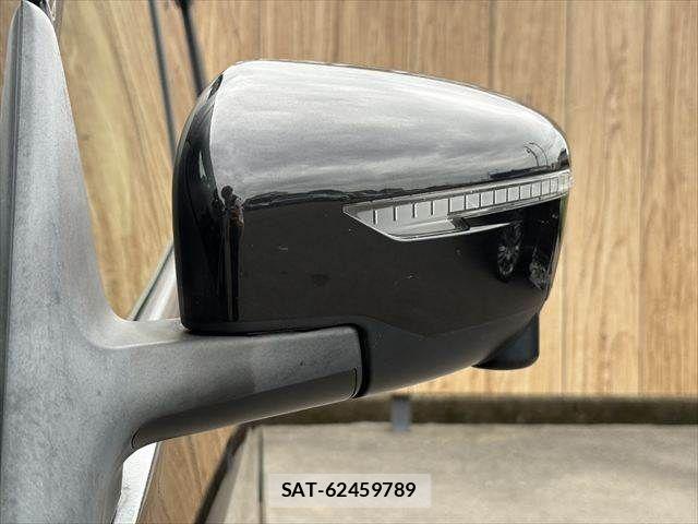 Nissan SERENA 2021-01 7060618-25