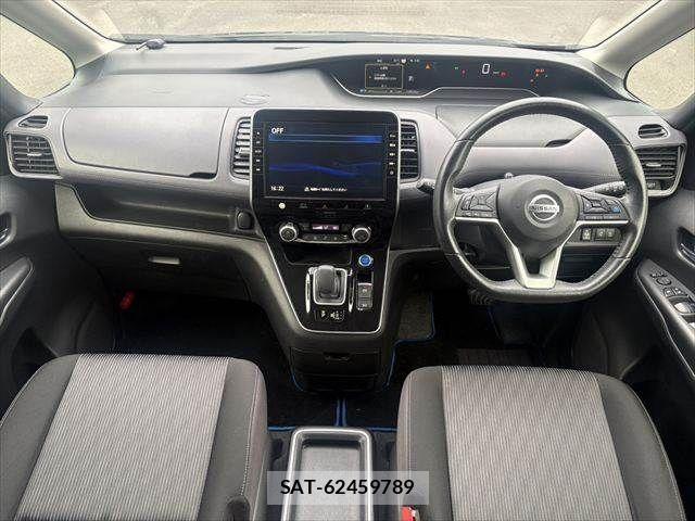 Nissan SERENA 2021-01 7060618-2