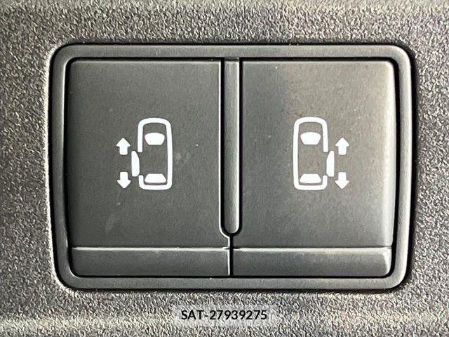 Nissan SERENA 2022-02 7060598-5