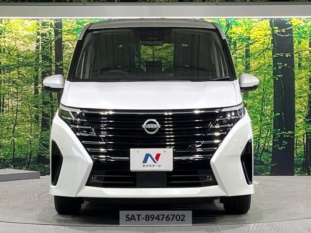 Nissan SERENA 2023-12 7060592-13