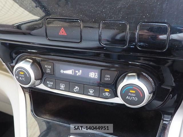 Nissan SERENA 2017-04 7060624-9