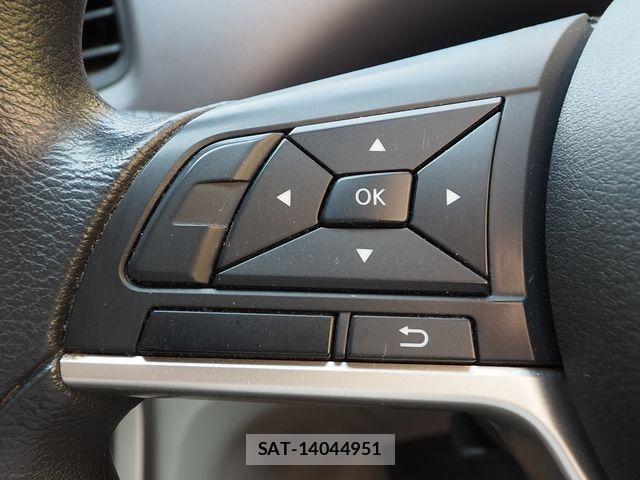 Nissan SERENA 2017-04 7060624-10