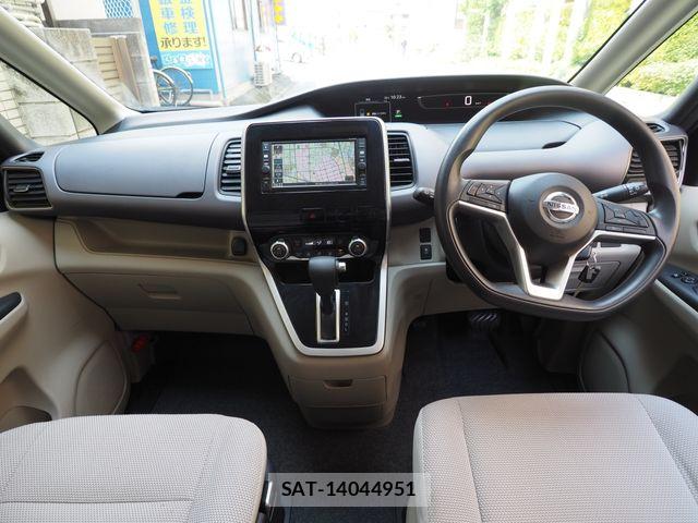 Nissan SERENA 2017-04 7060624-1