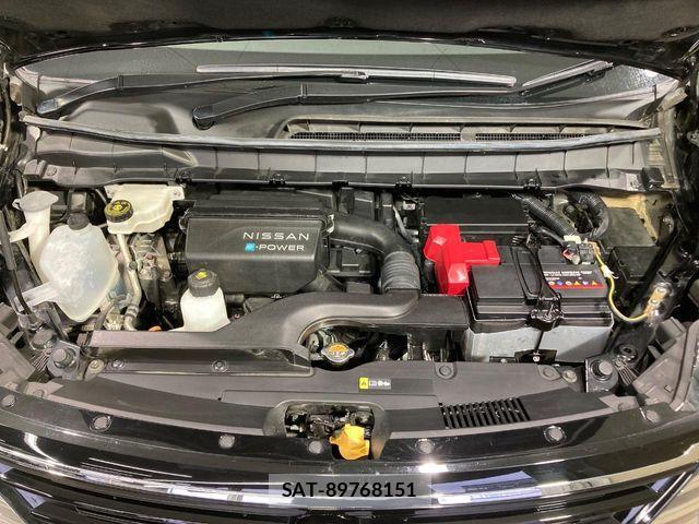 Nissan SERENA 2023-10 7060594-17