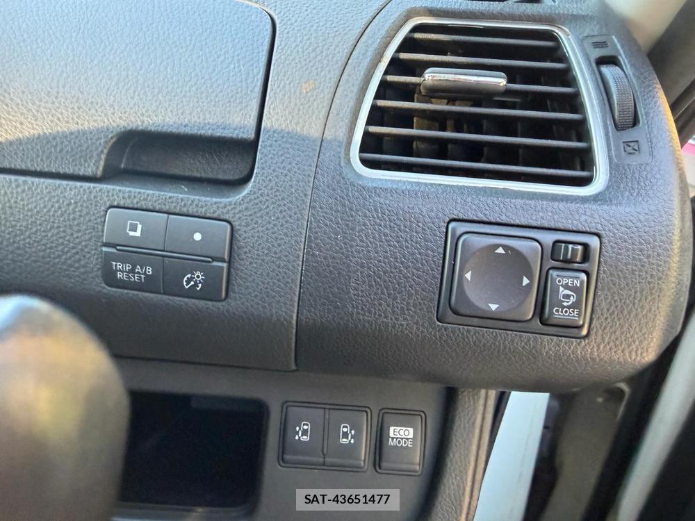 Nissan SERENA 2013 6713473-17