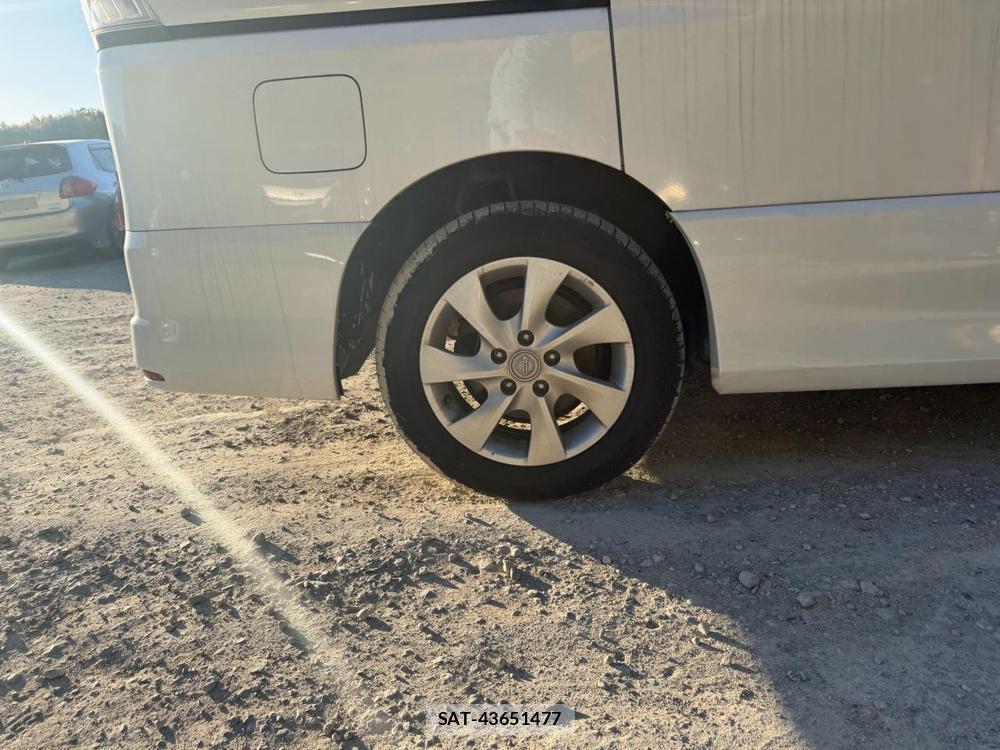 Nissan SERENA 2013 6713473-25