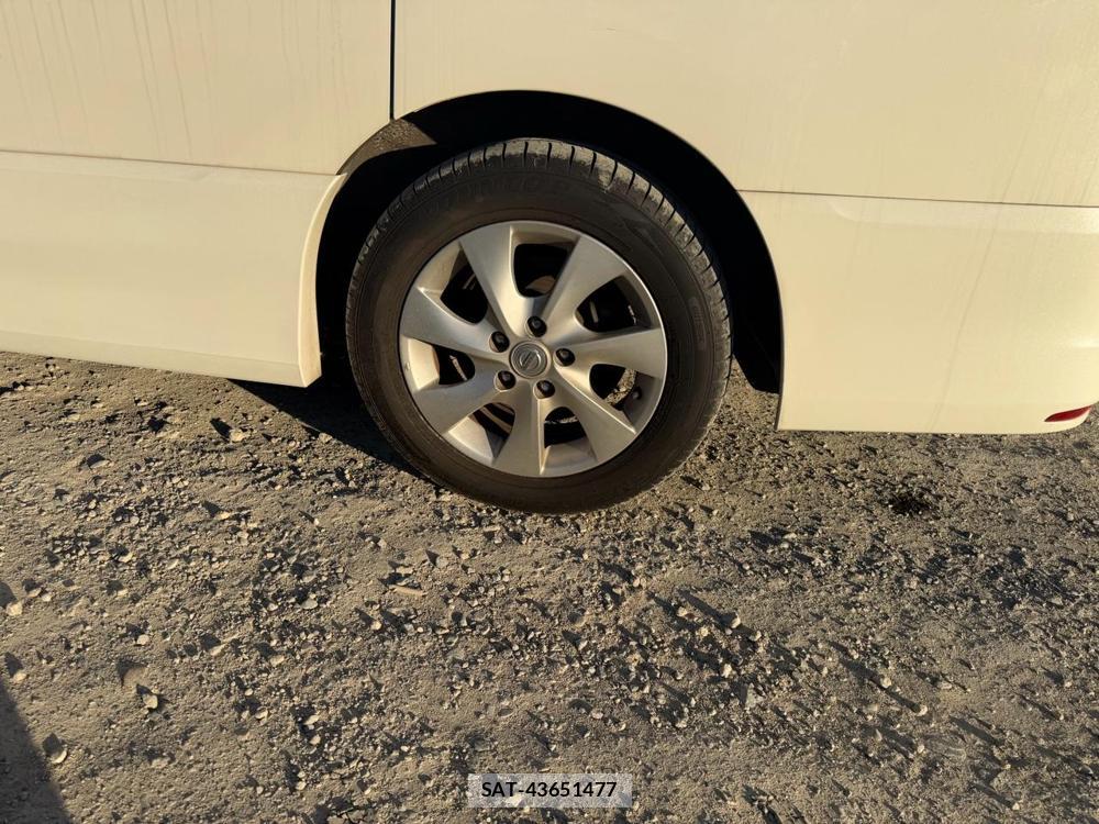 Nissan SERENA 2013 6713473-27