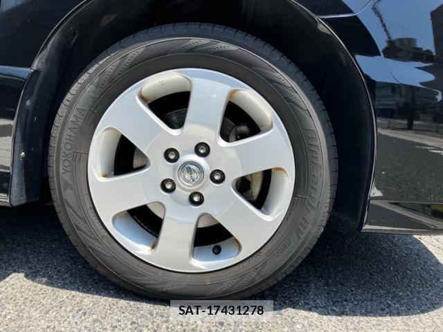 Nissan SERENA 2010-07 7215454-3