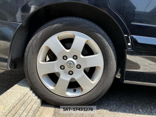 Nissan SERENA 2010-07 7215454-4