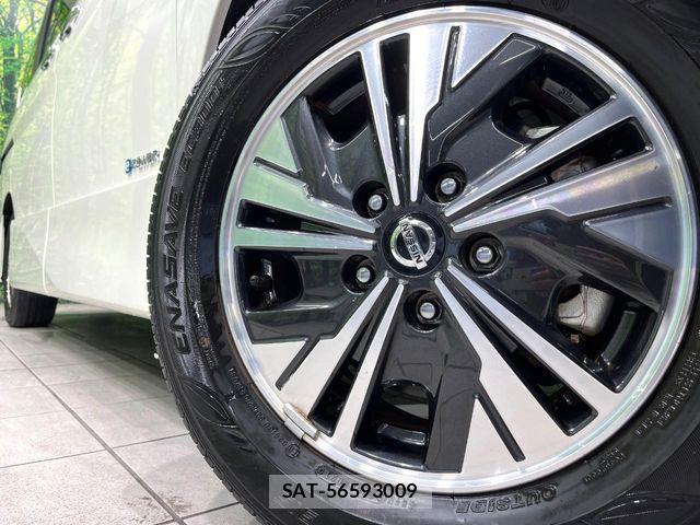 Nissan SERENA 2021-11 7224699-13