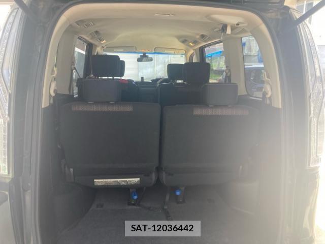 Nissan SERENA 2014-03 7224634-5