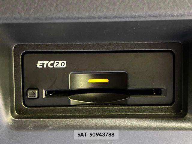 Nissan SERENA 2025-02 7224765-6