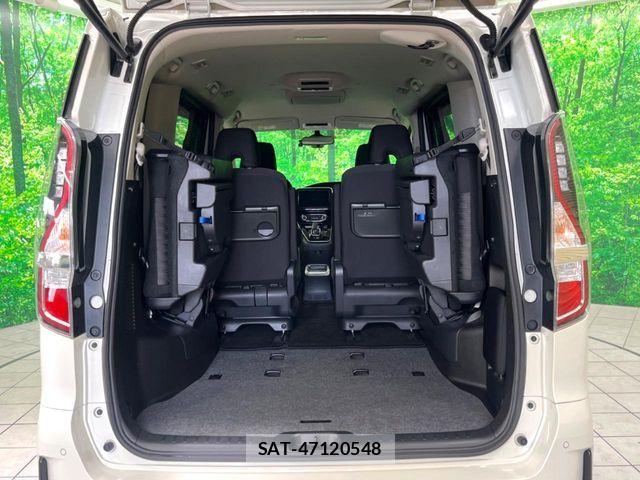 Nissan SERENA 2022-03 7218485-12