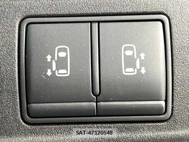 Nissan SERENA 2022-03 7218485-6