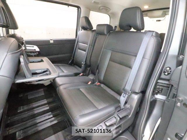 Nissan SERENA 2024-06 7224745-9
